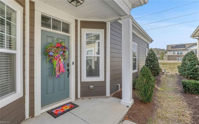 449 Heartfield DR, Chesapeake, VA 23322