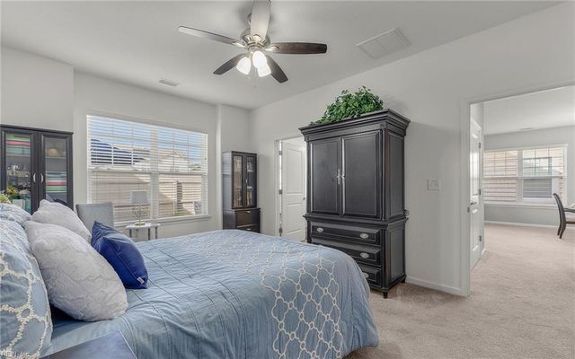 449 Heartfield DR, Chesapeake, VA 23322