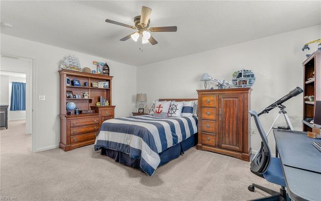 449 Heartfield DR, Chesapeake, VA 23322