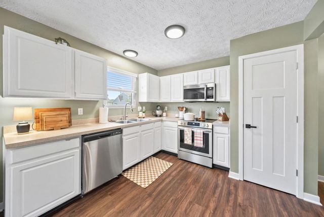 94 Richard Avenue, South Bloomfield, OH 43103