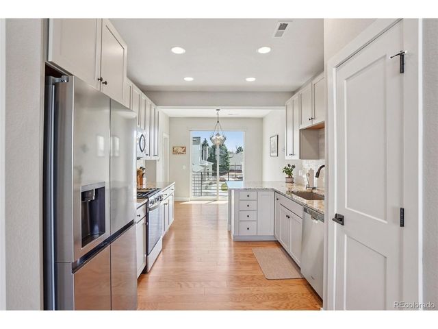 888 S Valentia St 17-103, Denver, CO 80247