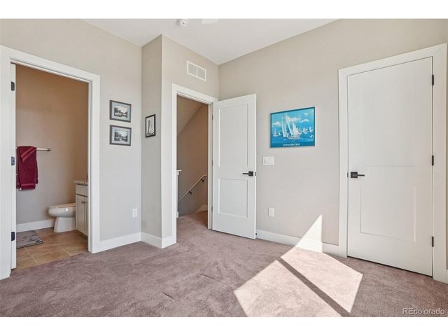 888 S Valentia St 17-103, Denver, CO 80247