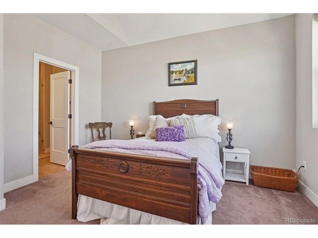 888 S Valentia St 17-103, Denver, CO 80247