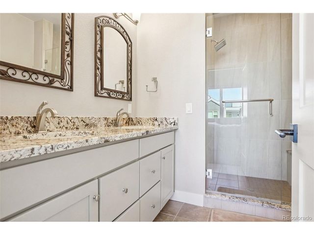 888 S Valentia St 17-103, Denver, CO 80247