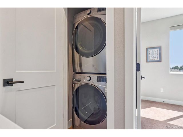 888 S Valentia St 17-103, Denver, CO 80247