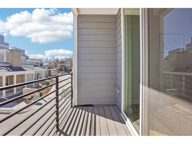 888 S Valentia St 17-103, Denver, CO 80247