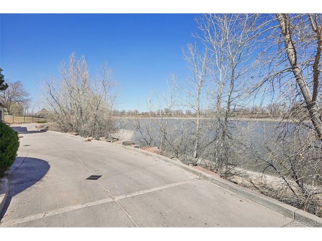 888 S Valentia St 17-103, Denver, CO 80247