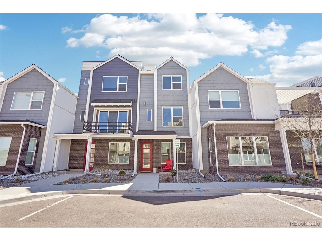 888 S Valentia St 17-103, Denver, CO 80247