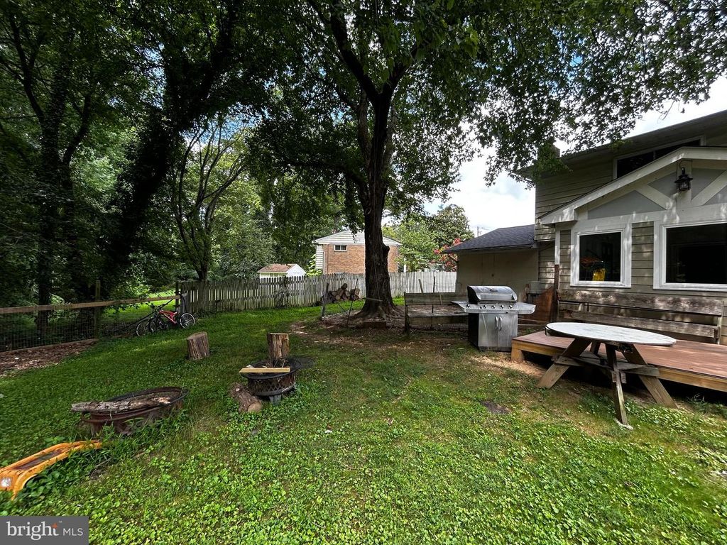 4603 ALCON DR, Temple Hills, MD 20748