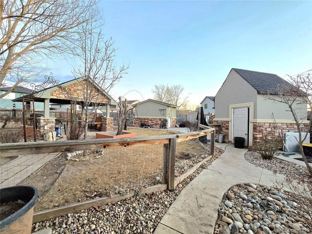 608 E 22nd Street Rd, Greeley, CO 80631