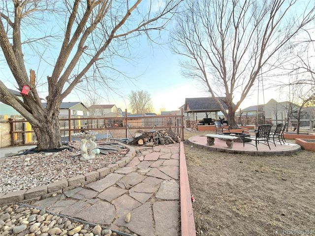 608 E 22nd Street Rd, Greeley, CO 80631