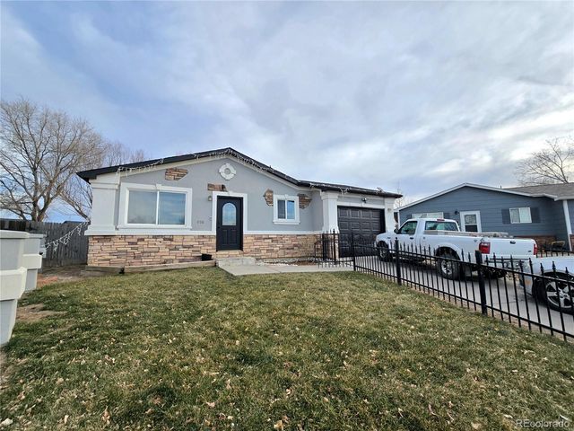 608 E 22nd Street Rd, Greeley, CO 80631