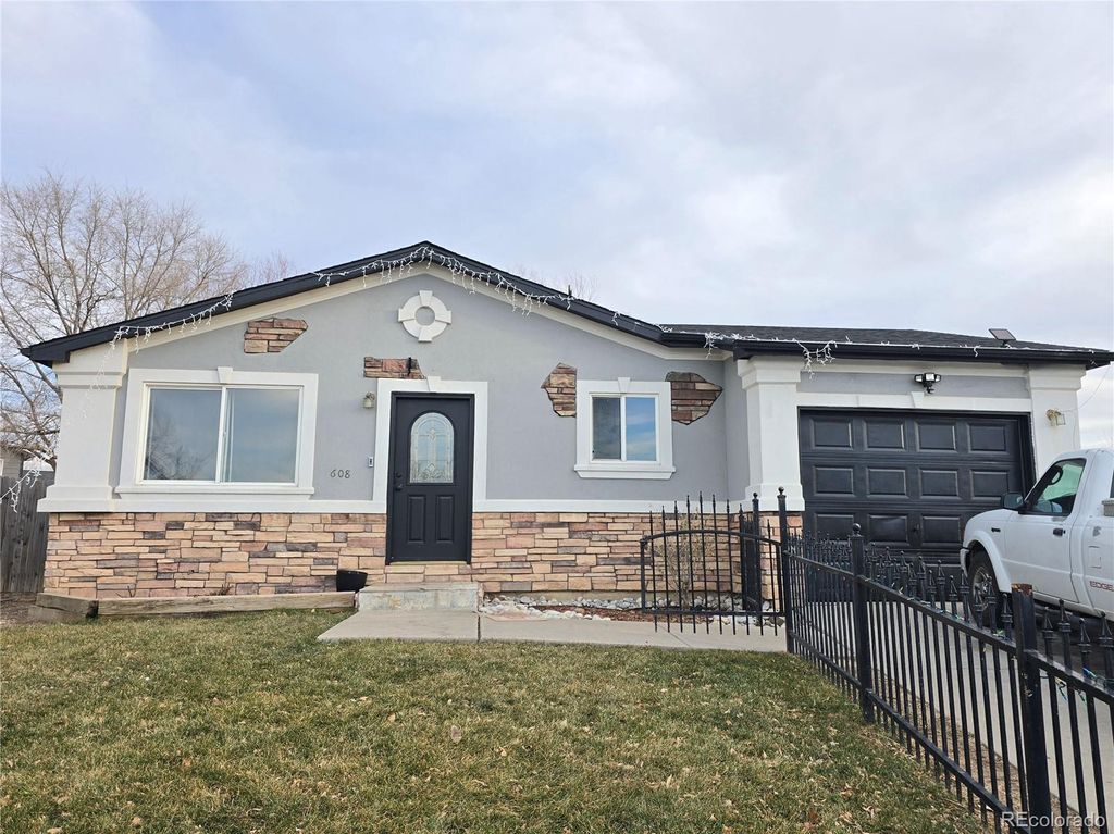 608 E 22nd Street Rd, Greeley, CO 80631