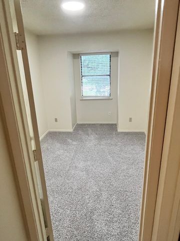1408 Arvel Circle B, Reno, TX 76020