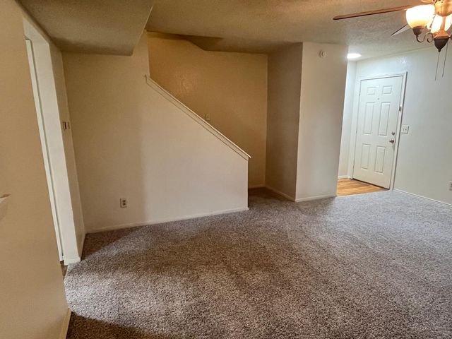 1408 Arvel Circle B, Reno, TX 76020