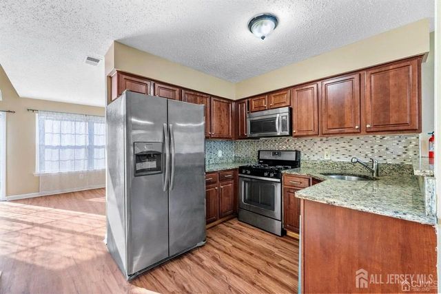 374 Draco Road, Piscataway, NJ 08854