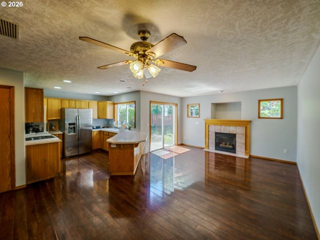 4029 Ne 16TH Ct, Gresham, OR 97030