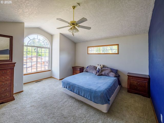 4029 Ne 16TH Ct, Gresham, OR 97030