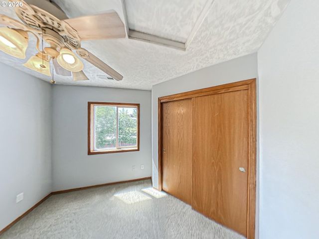 4029 Ne 16TH Ct, Gresham, OR 97030