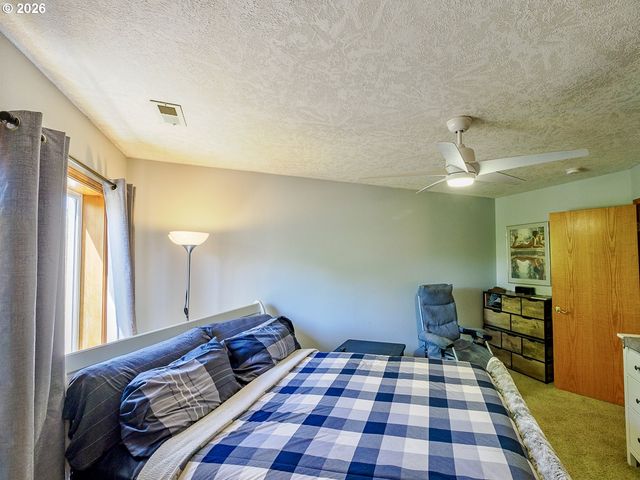4029 Ne 16TH Ct, Gresham, OR 97030