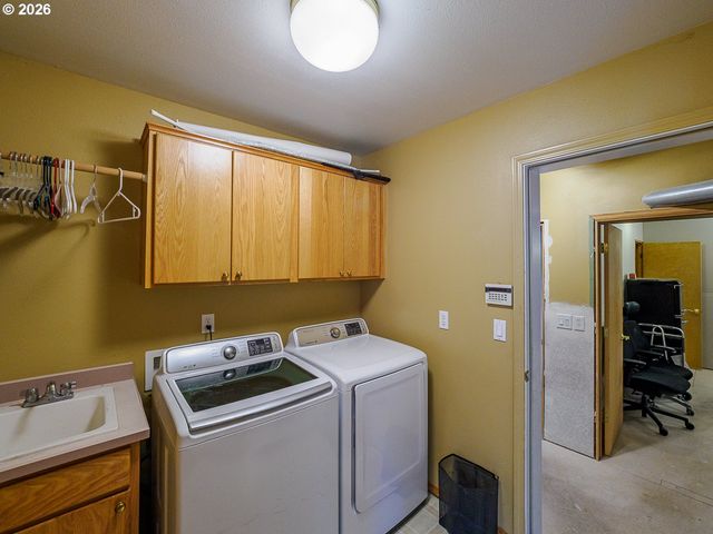 4029 Ne 16TH Ct, Gresham, OR 97030