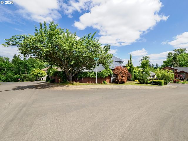 4029 Ne 16TH Ct, Gresham, OR 97030