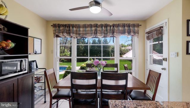 2002 LANTERN LN, Oreland, PA 19075