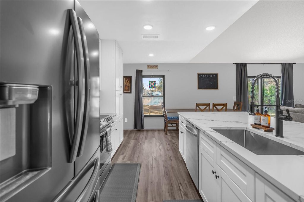 Image 7 of property listing at 4319 SADDLE CREEK PLACE, Orlando, FL 32829