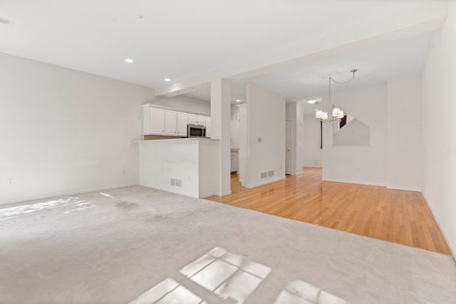 16 Edward Circle, Bedford, NH 03110