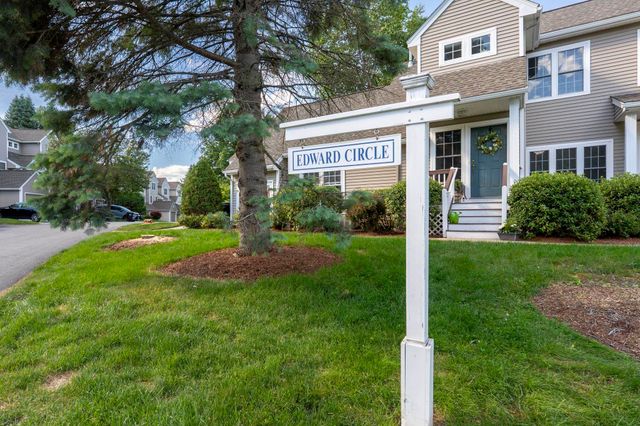 16 Edward Circle, Bedford, NH 03110