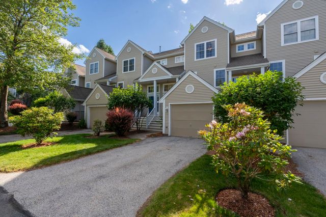 16 Edward Circle, Bedford, NH 03110
