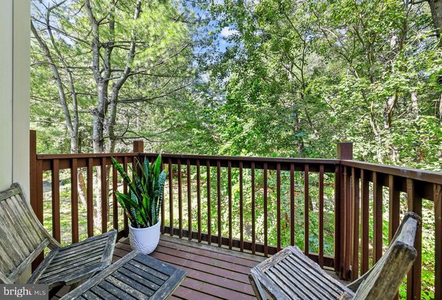 171 WOODLAKE DR, Marlton, NJ 08053