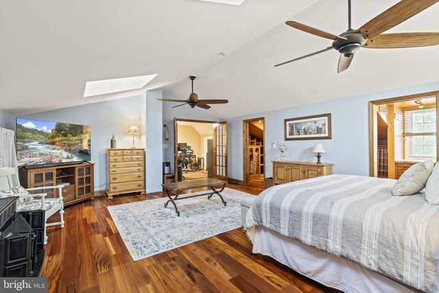 79 MANOR CIR, Bristol, PA 19007