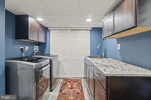 79 MANOR CIR, Bristol, PA 19007