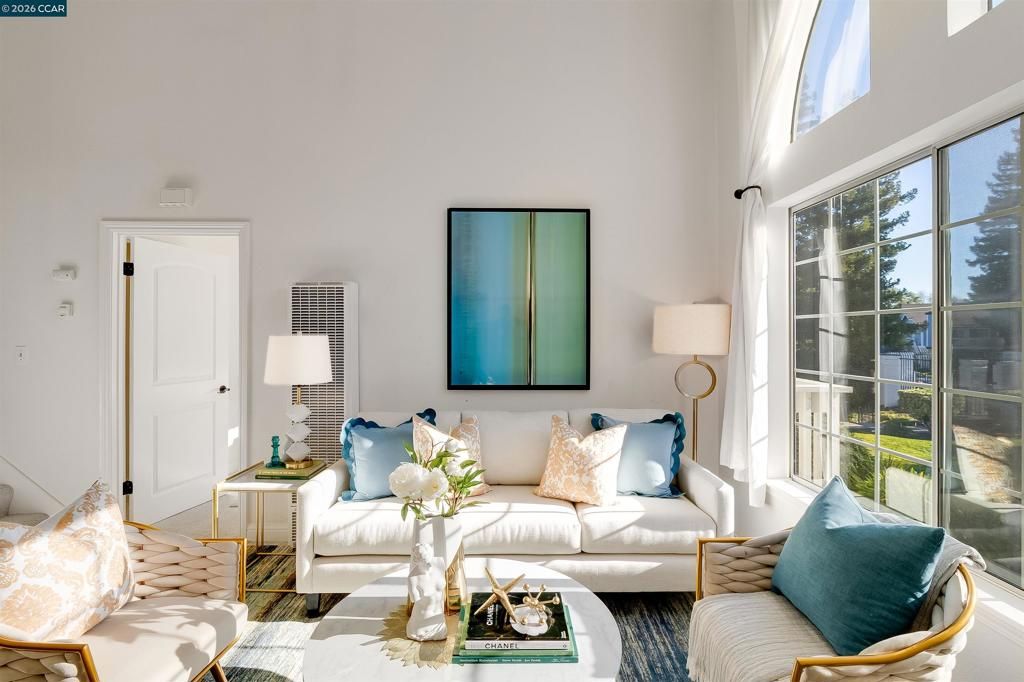 100 100 Glenwood, Hercules, CA 94547