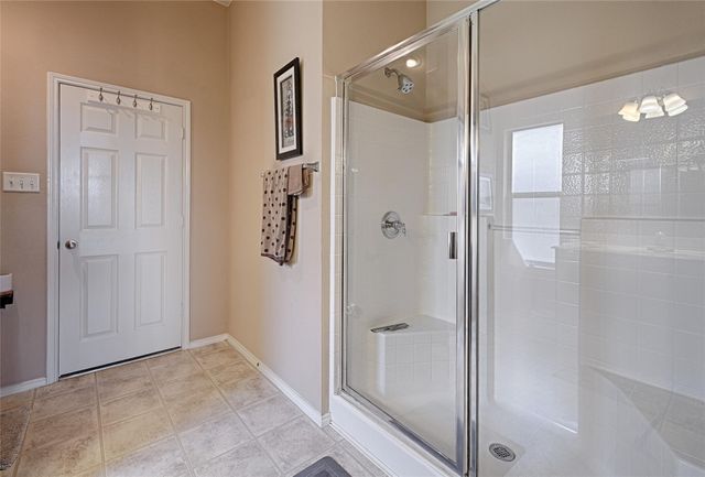 2429 Forest Creek Drive, Fort Worth, TX 76123