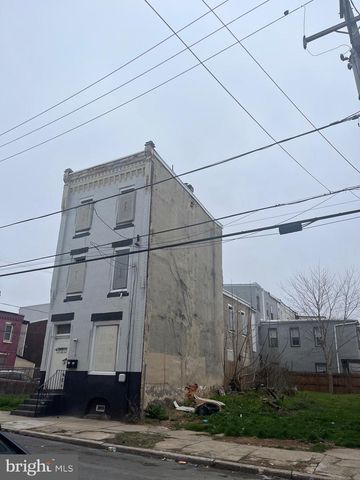 2602 W MONTGOMERY AVE, Philadelphia, PA 19121