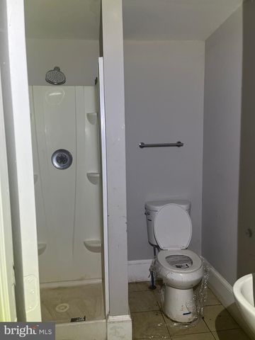 2602 W MONTGOMERY AVE, Philadelphia, PA 19121