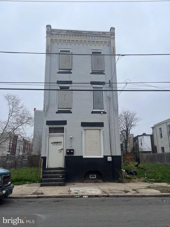 2602 W MONTGOMERY AVE, Philadelphia, PA 19121