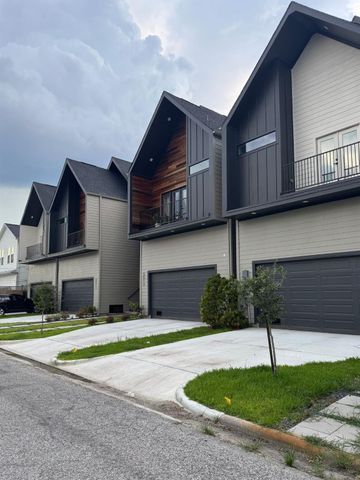 3520 Castor Street A B, Houston, TX 77022