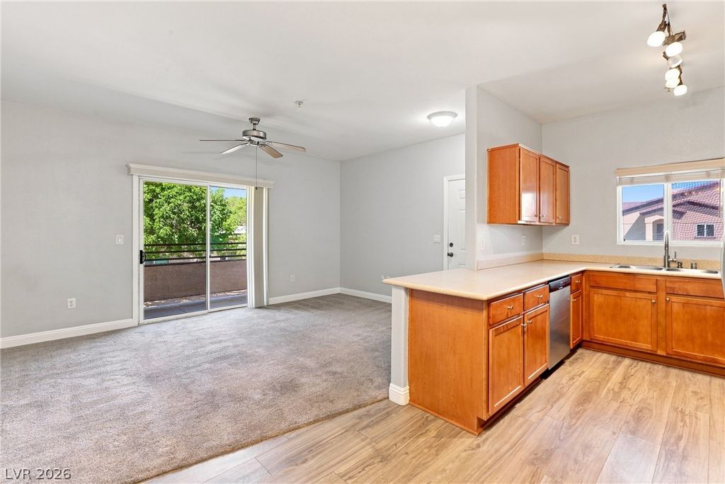 2291 West Horizon Ridge Parkway 9249, Henderson, NV 89052 — photo 4