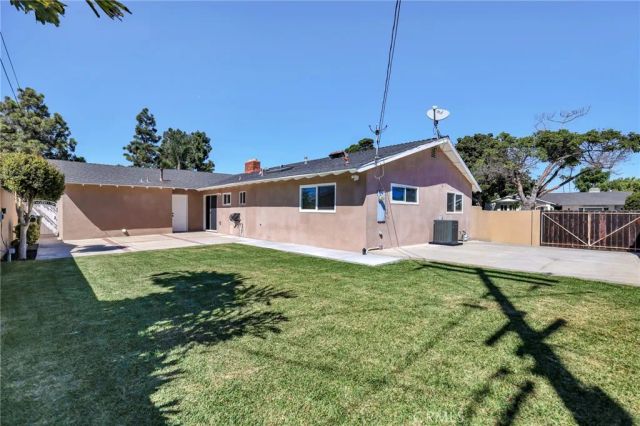 2528 Bowdoin Place, Costa Mesa, CA 92626