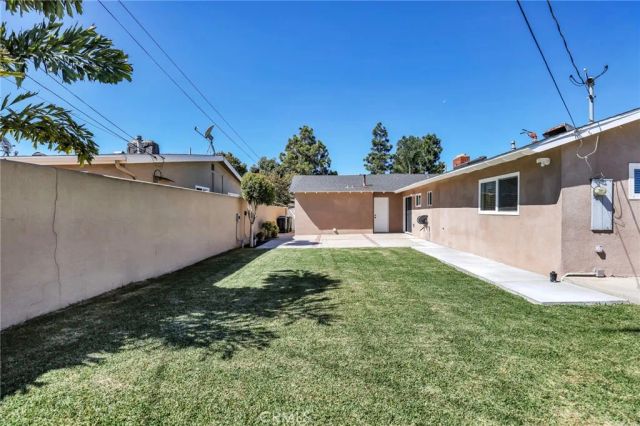 2528 Bowdoin Place, Costa Mesa, CA 92626