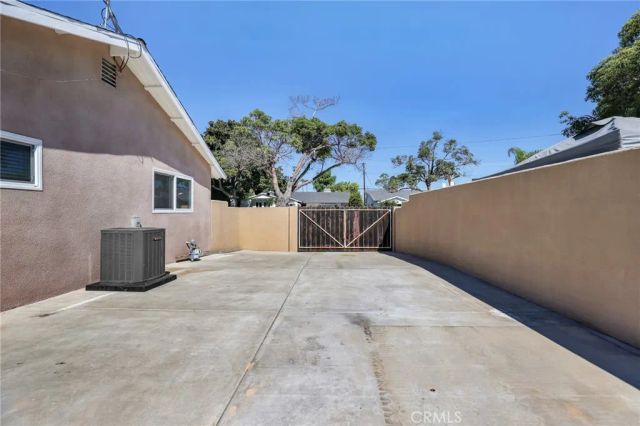 2528 Bowdoin Place, Costa Mesa, CA 92626