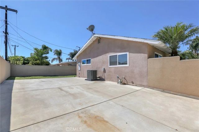 2528 Bowdoin Place, Costa Mesa, CA 92626