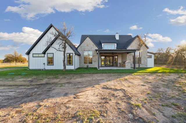 559 Aermotor Loop, Weatherford, TX 76085