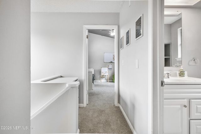 7018 HOLIDAY HILL Court, Jacksonville, FL 32216