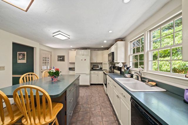 45 Sherman Way, Marshfield, MA 02050