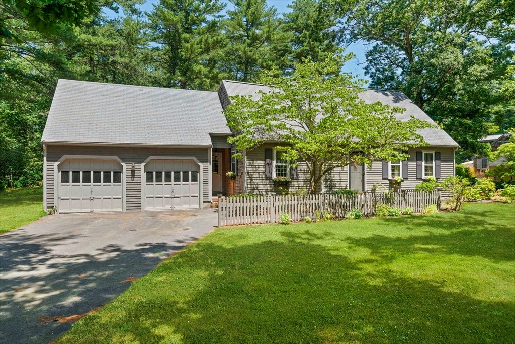 45 Sherman Way, Marshfield, MA 02050