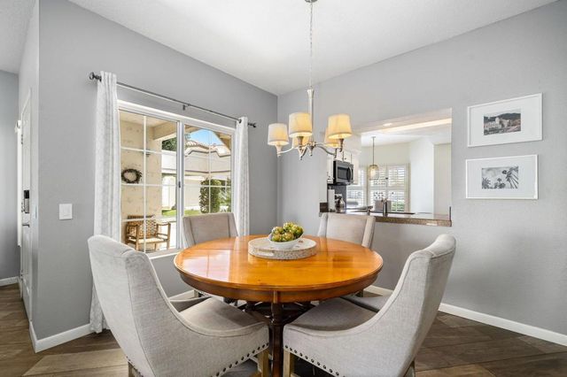 673 Vista Lago Circle N, Palm Desert, CA 92211